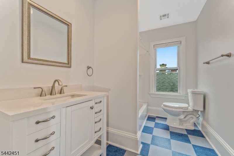 16 Main Street Flemington NJ 08822