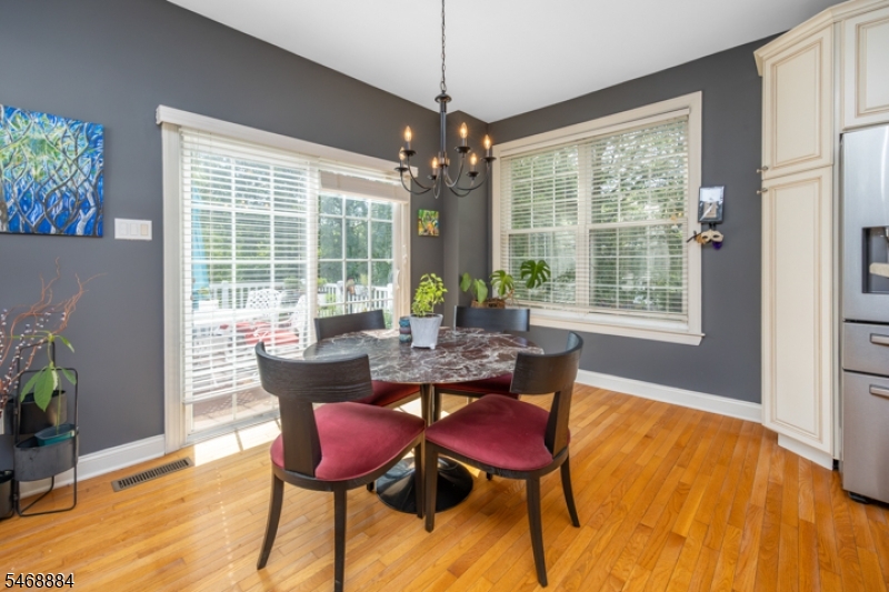 225 Holcombe Way Lambertville NJ 08530