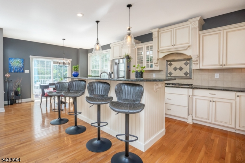 225 Holcombe Way Lambertville NJ 08530