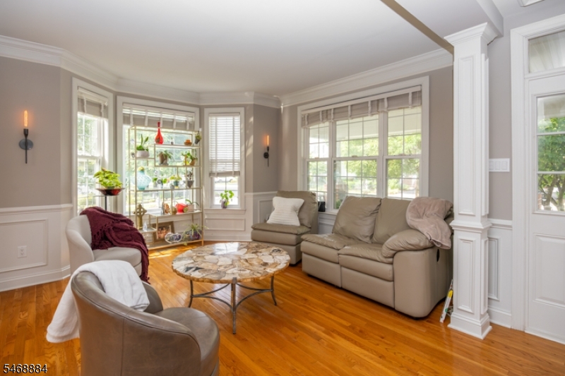 225 Holcombe Way Lambertville NJ 08530
