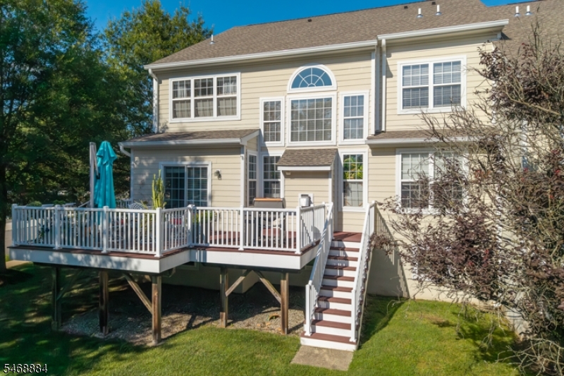 225 Holcombe Way Lambertville NJ 08530