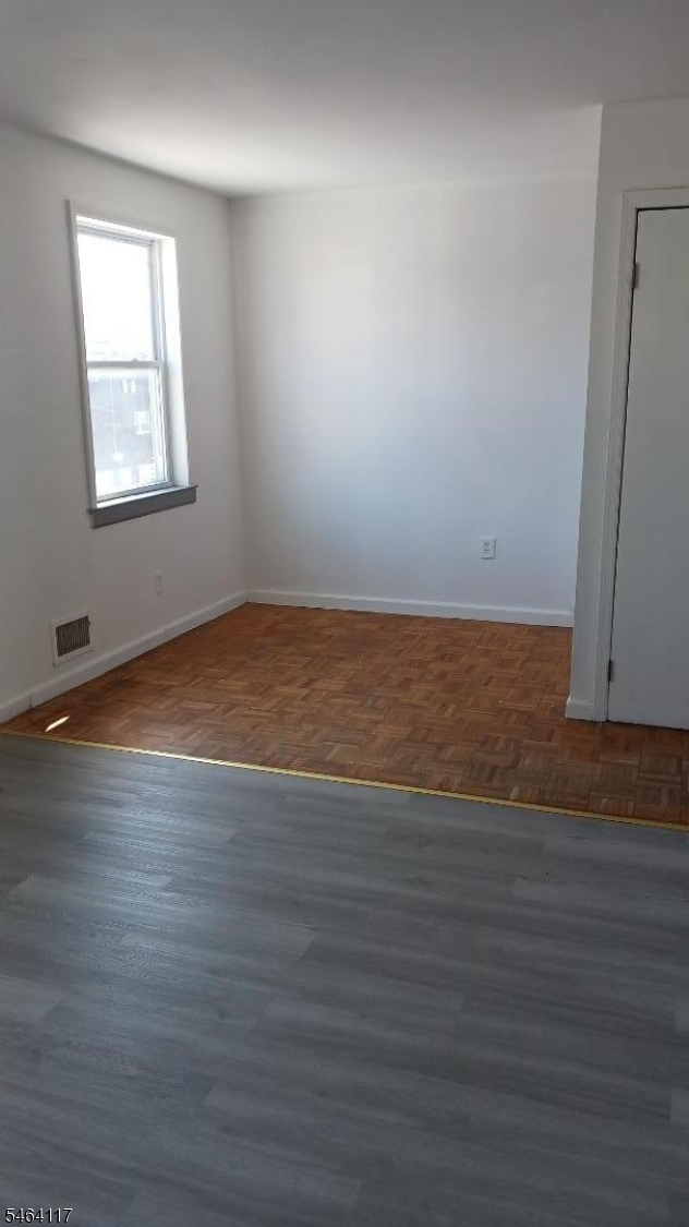 410 3RD Avenue Elizabeth NJ 07206