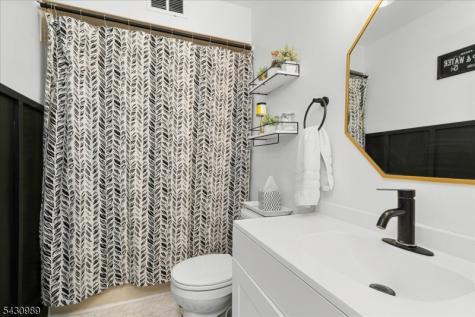 204 Dakota Drive Andover NJ 07848