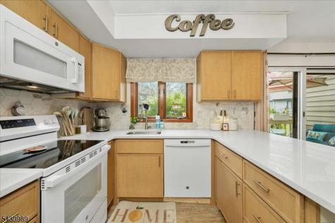 204 Dakota Drive Andover NJ 07848