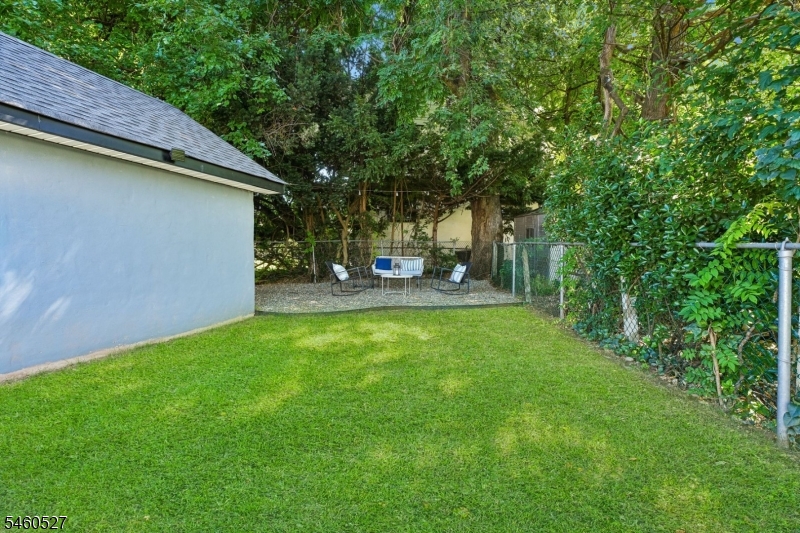 39 Walnut Crescent Montclair NJ 07042