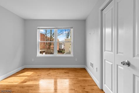 19 Shaw Avenue Newark NJ 07112
