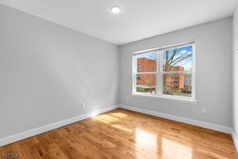 19 Shaw Avenue Newark NJ 07112