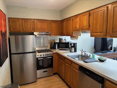 5 Arapahoe Drive Vernon NJ 07462