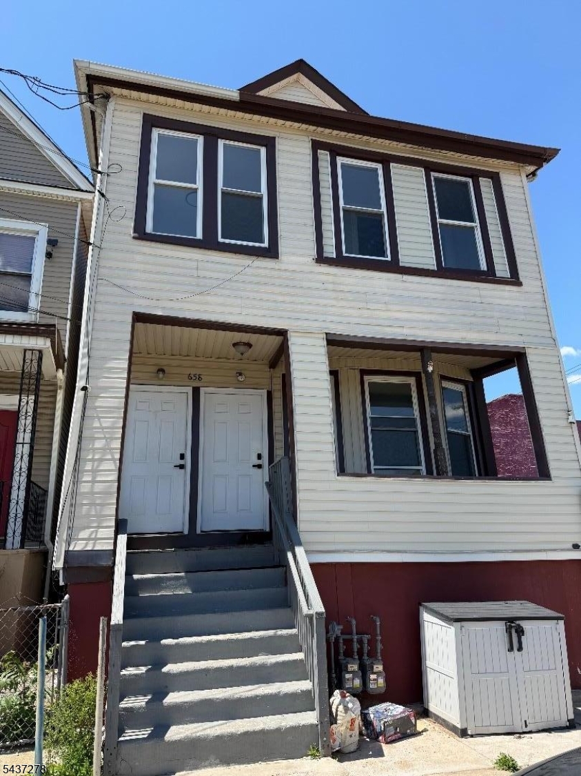 658 Magnolia Avenue Elizabeth NJ 07206