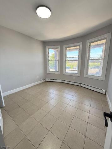658 Magnolia Avenue Elizabeth NJ 07206