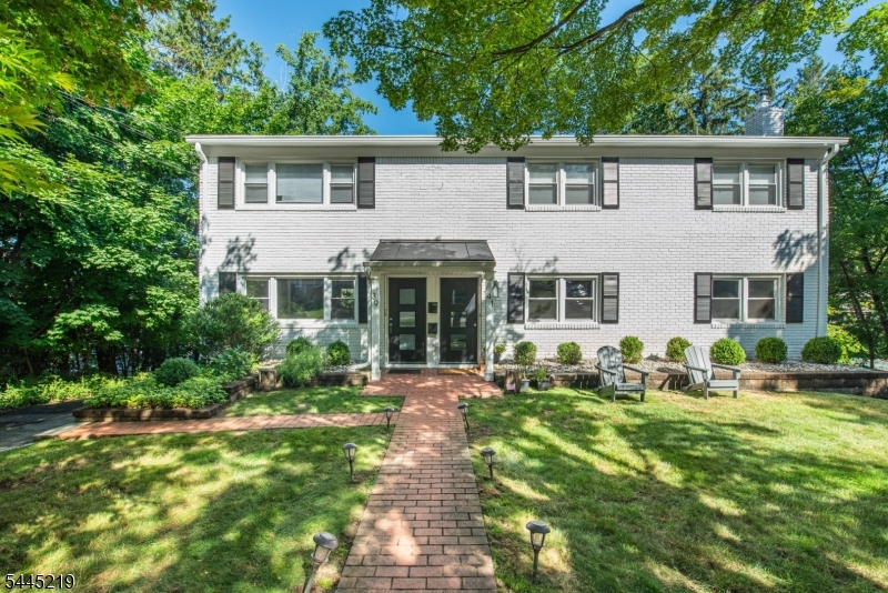 39 Park Terrace Caldwell Boro NJ 07006