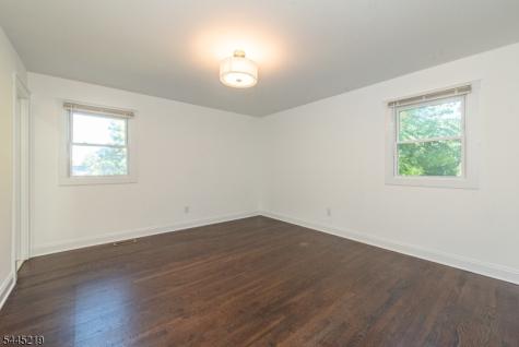 39 Park Terrace Caldwell Boro NJ 07006