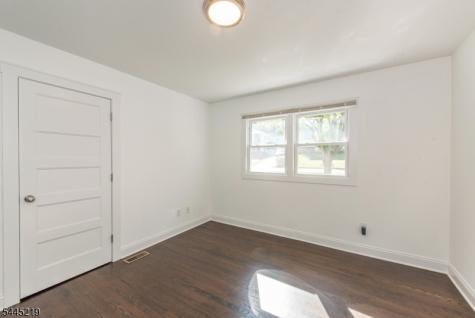 39 Park Terrace Caldwell Boro NJ 07006