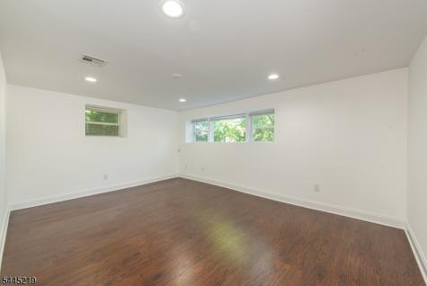 39 Park Terrace Caldwell Boro NJ 07006