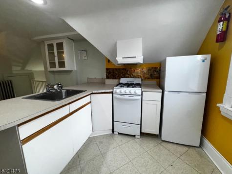 160 Chestnut Street Montclair NJ 07042