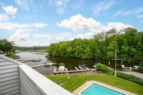 5 St Charles Avenue West Milford NJ 07421