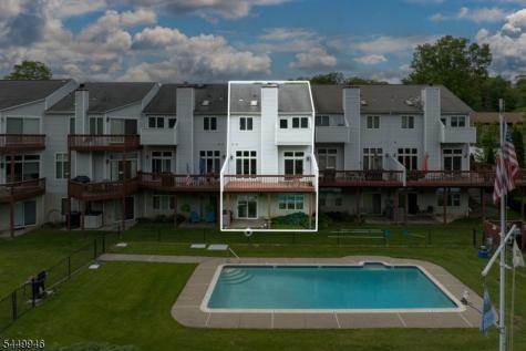 5 St Charles Avenue West Milford NJ 07421