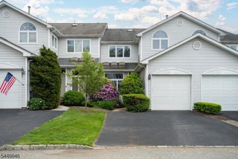 5 St Charles Avenue West Milford NJ 07421