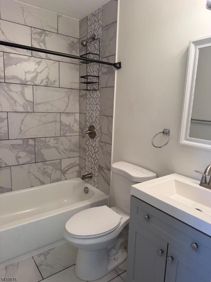 17 John Street Paterson NJ 07522