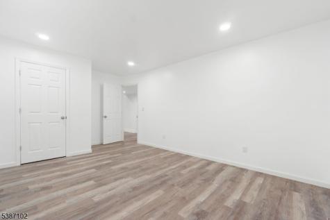 156 Shepard Avenue East Orange NJ 07018