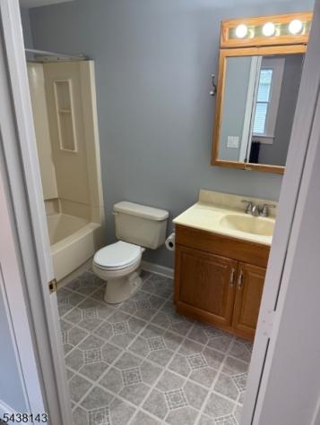 28 N Middaugh Street Somerville NJ 08876
