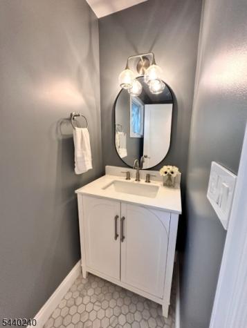 10 Mountain Place Montclair NJ 07043