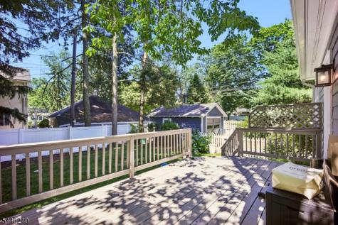 10 Mountain Place Montclair NJ 07043