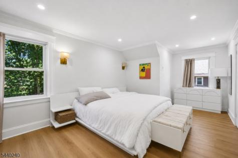 10 Mountain Place Montclair NJ 07043