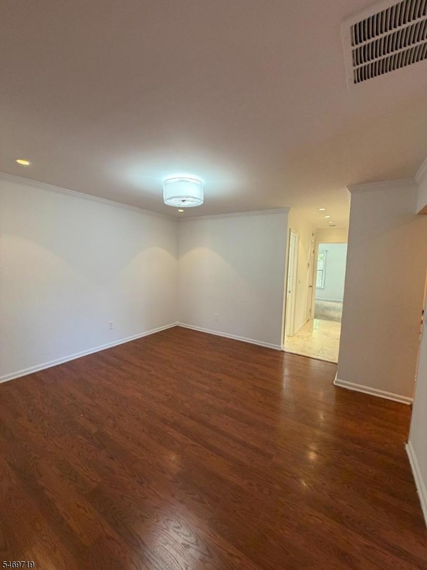 44 Jamestown Road Bernards NJ 07920