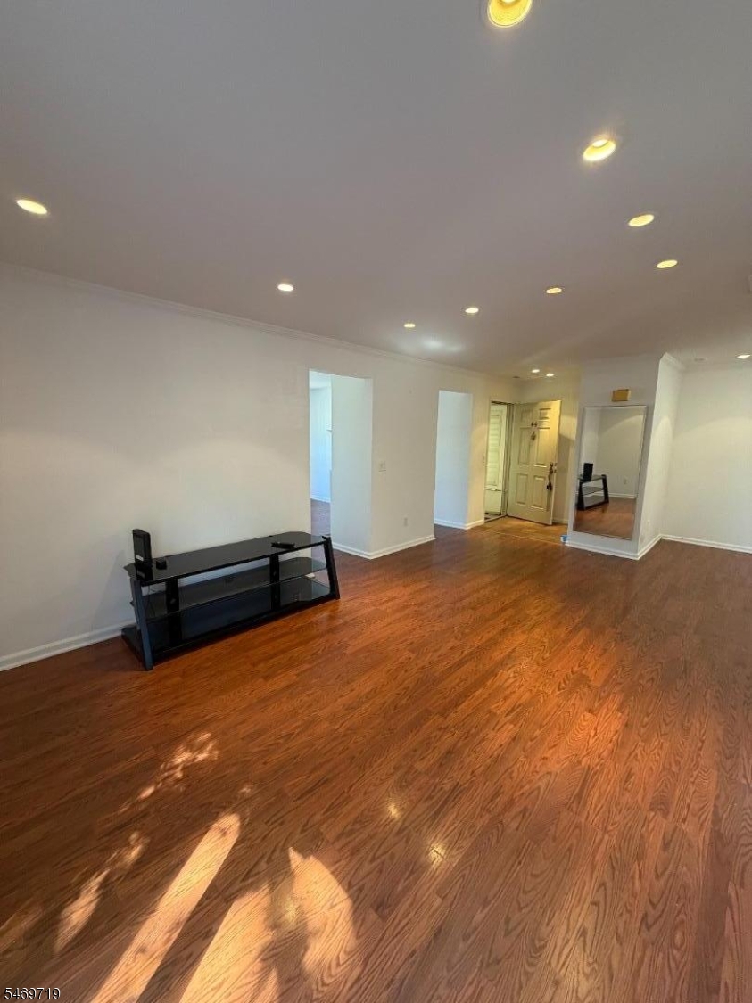44 Jamestown Road Bernards NJ 07920