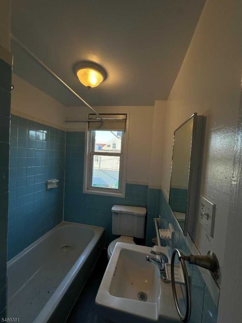 14 Highland Avenue Kearny NJ 07032