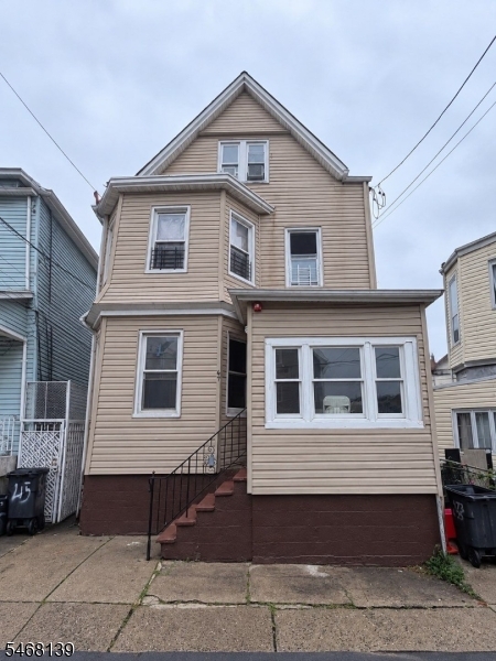 47 N York Street Paterson NJ 07524
