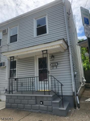 102 Mercer Street Phillipsburg NJ 08865