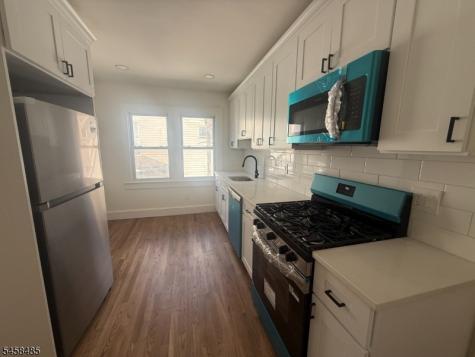 16 Lexington Ave 2l Montclair NJ 07042