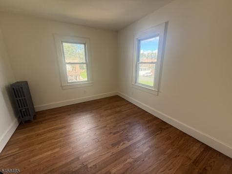 16 Lexington Ave 2l Montclair NJ 07042