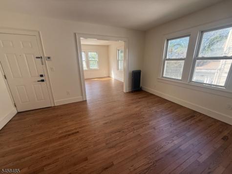 16 Lexington Ave 2l Montclair NJ 07042