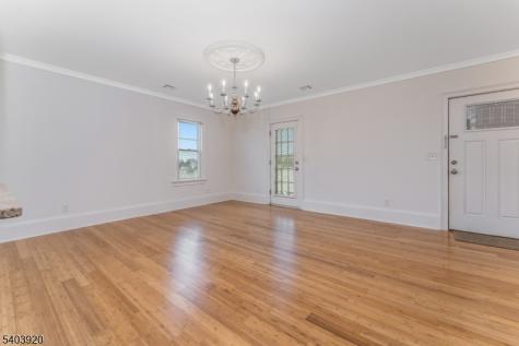16 Main Street Penthouse Flemington NJ 08822