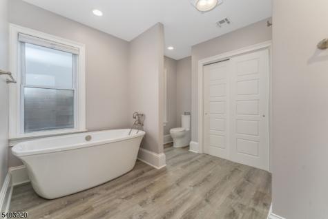 16 Main Street Penthouse Flemington NJ 08822