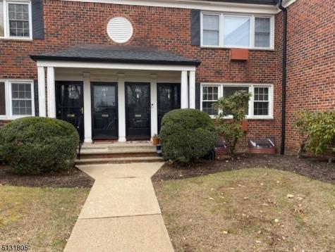105 Pitney Place Morris NJ 07960