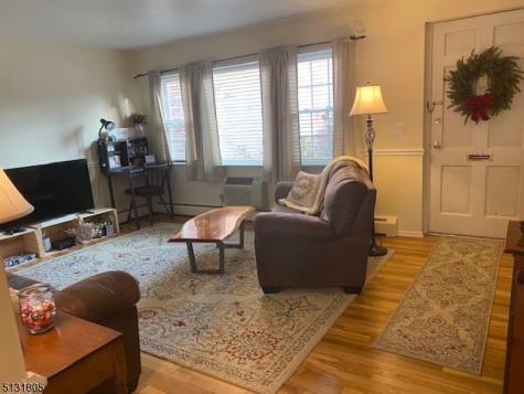 105 Pitney Place Morris NJ 07960