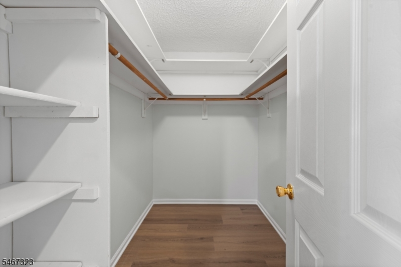 5 Hudson Court Franklin NJ 08823