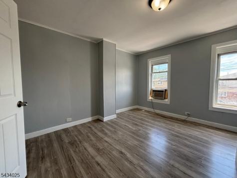353 Fay Avenue Elizabeth NJ 07202