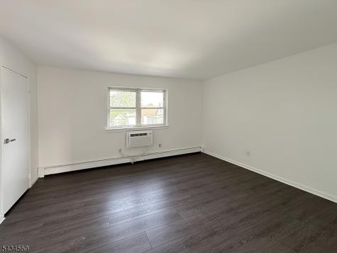 19 Van Rensselear Street Belleville NJ 07109