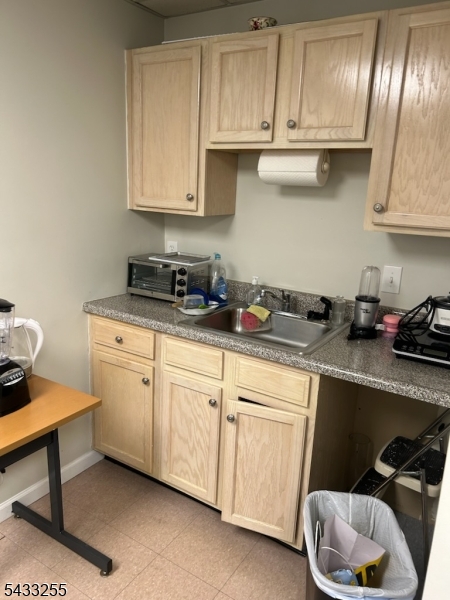65 Elmora Avenue Elizabeth NJ 07202