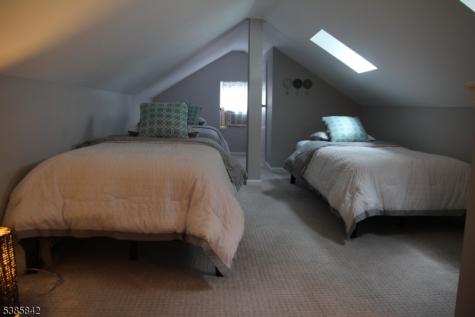 36 Old Lakeside Road West Milford NJ 07421