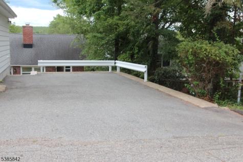 36 Old Lakeside Road West Milford NJ 07421