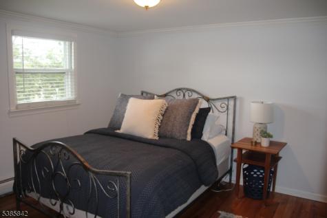36 Old Lakeside Road West Milford NJ 07421