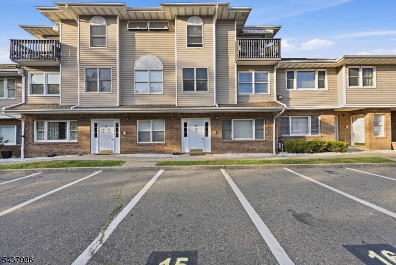 235 Dakota Street Paterson NJ 07503