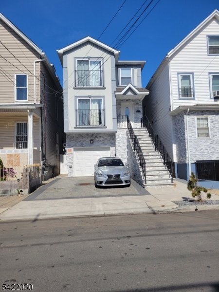519 Franklin Street Elizabeth NJ 07206