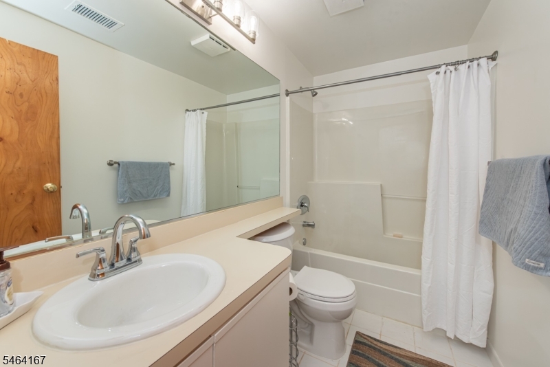 75 Westfield Avenue Clark NJ 07066